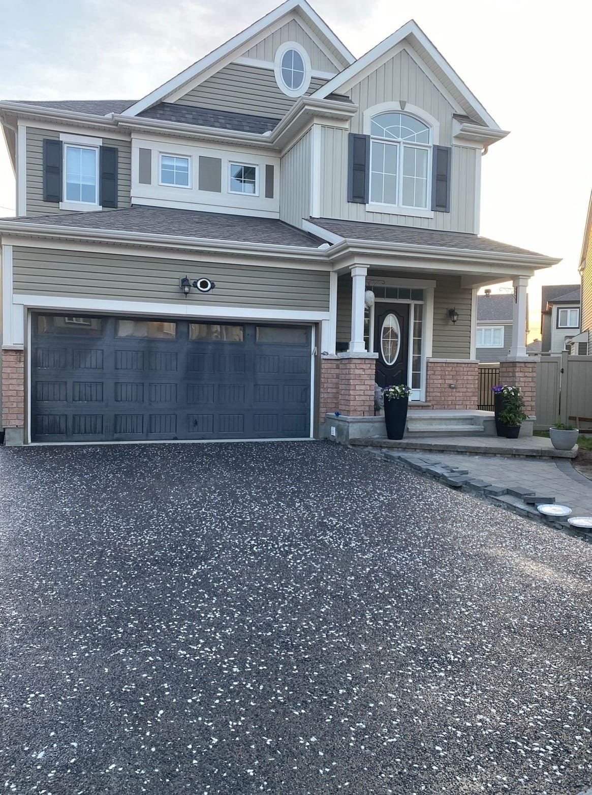 Front Driveway Color Seal & Entry Accent